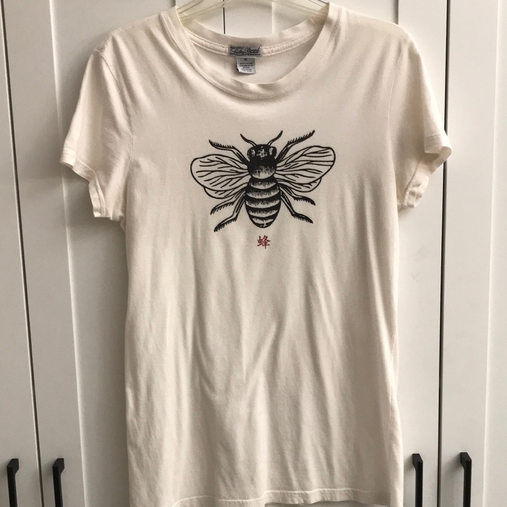 Bee Graphic Cream Women's Tee